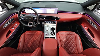 GENESIS GV70 2024
