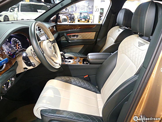 BENTLEY BENTAYGA 2018