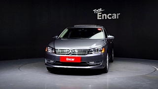 VOLKSWAGEN PASSAT 2014