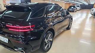 GENESIS GV70 2024