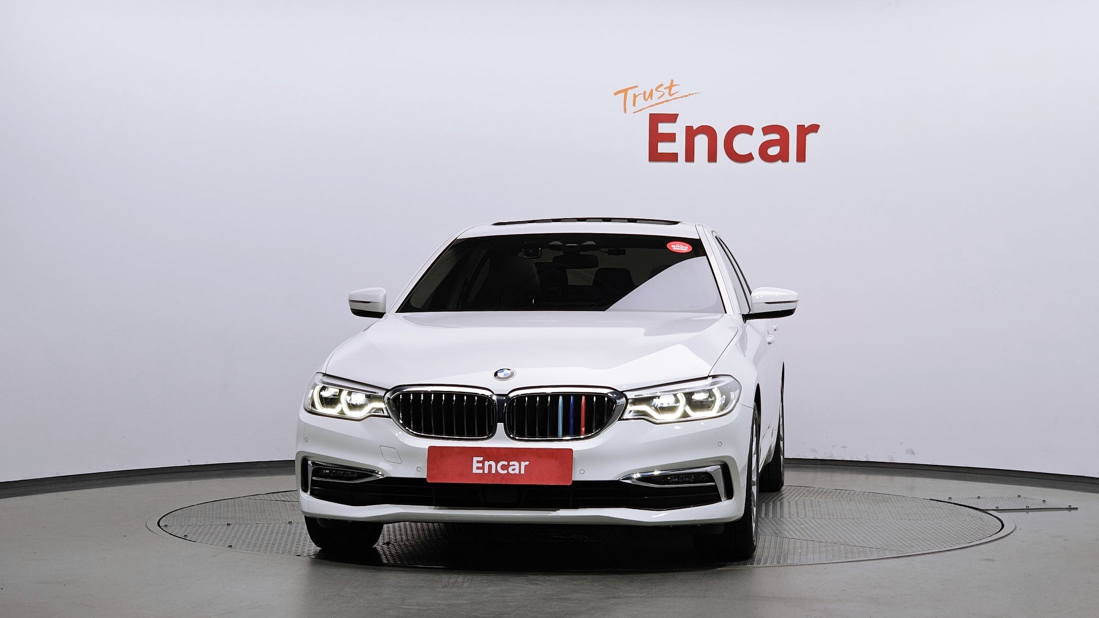 BMW 5-SERIES G30 2020