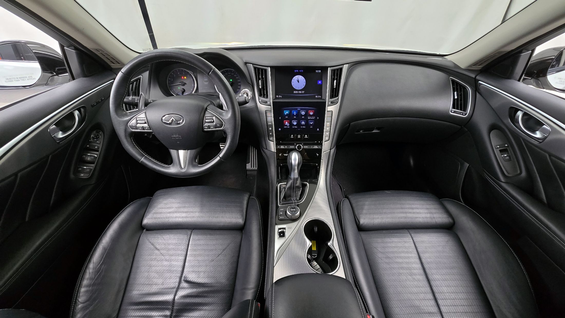 INFINITI Q50 2015