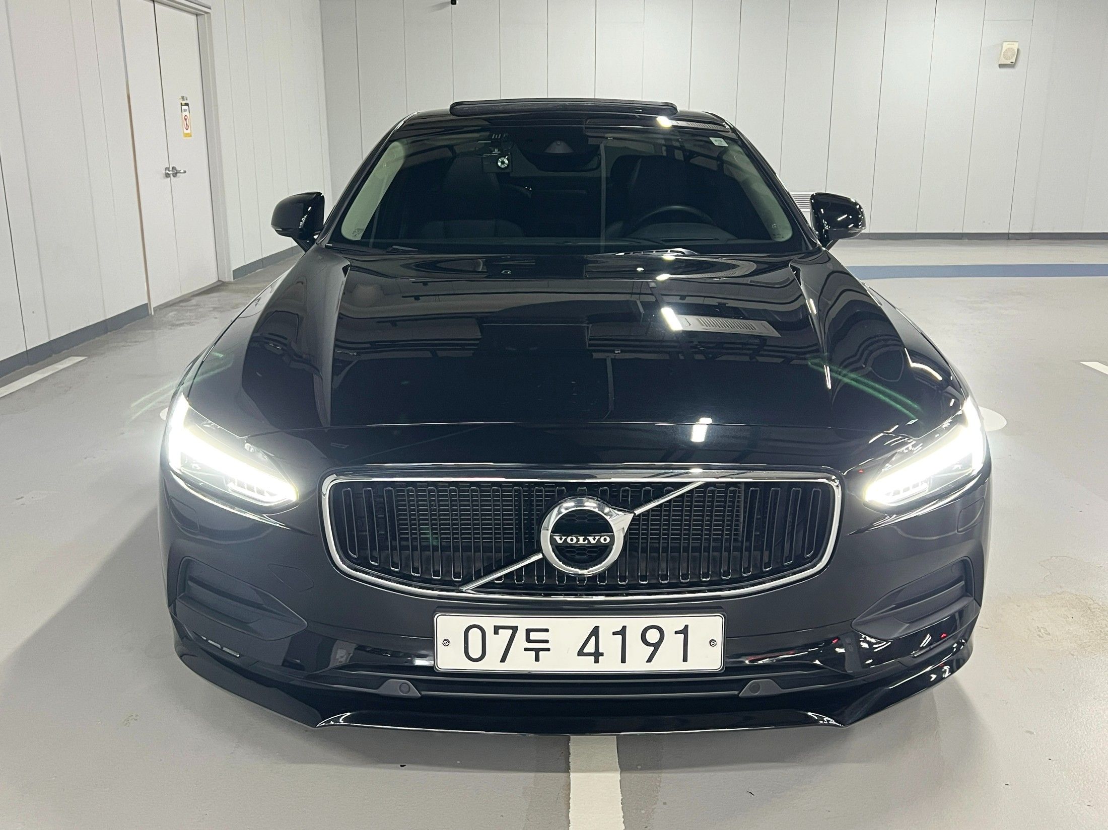 VOLVO S90 2017