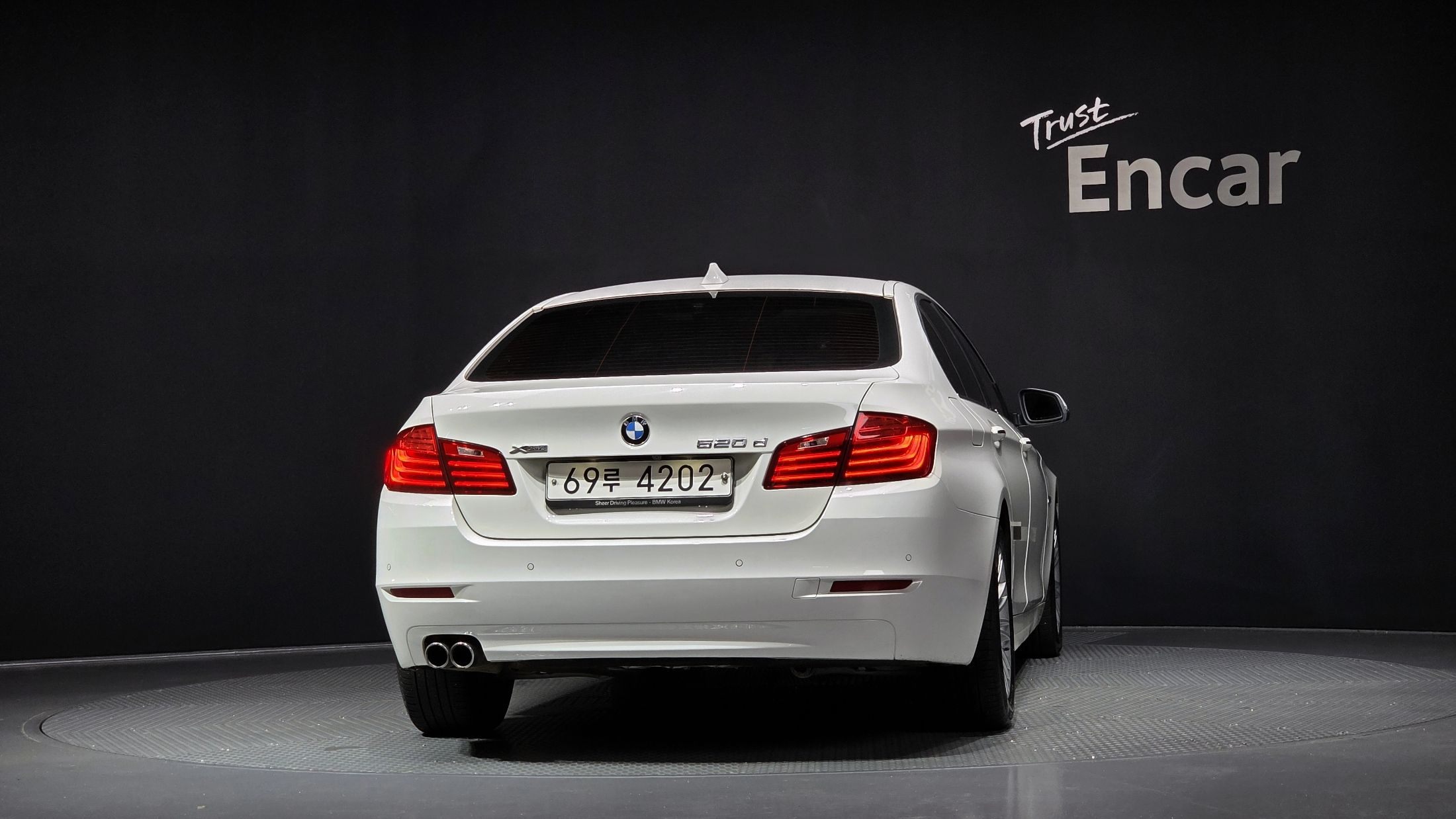 BMW 5-SERIES F10 2014