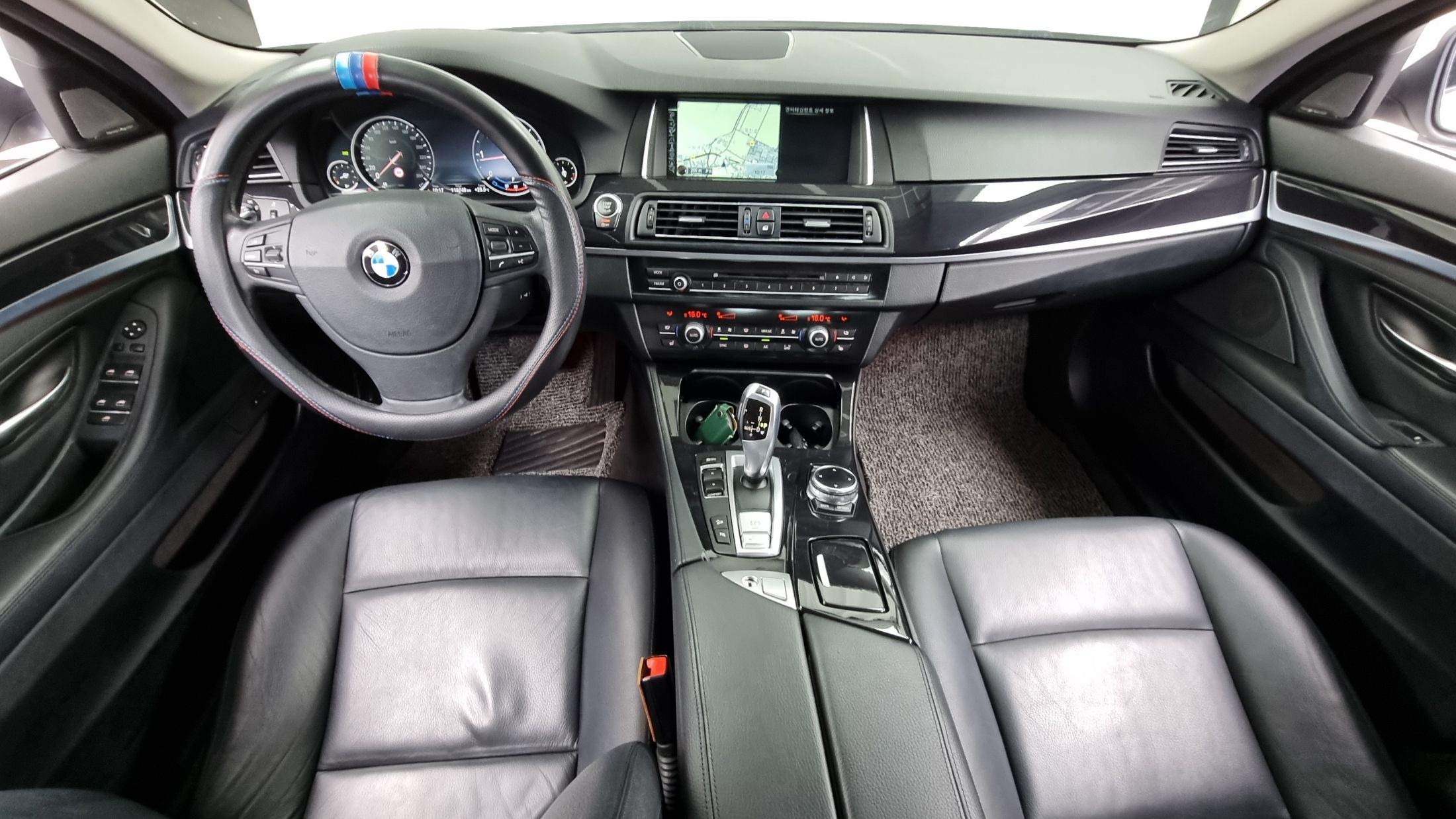 BMW 5-SERIES F10 2014