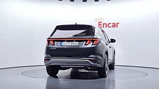 HYUNDAI TUCSON NX4 2024
