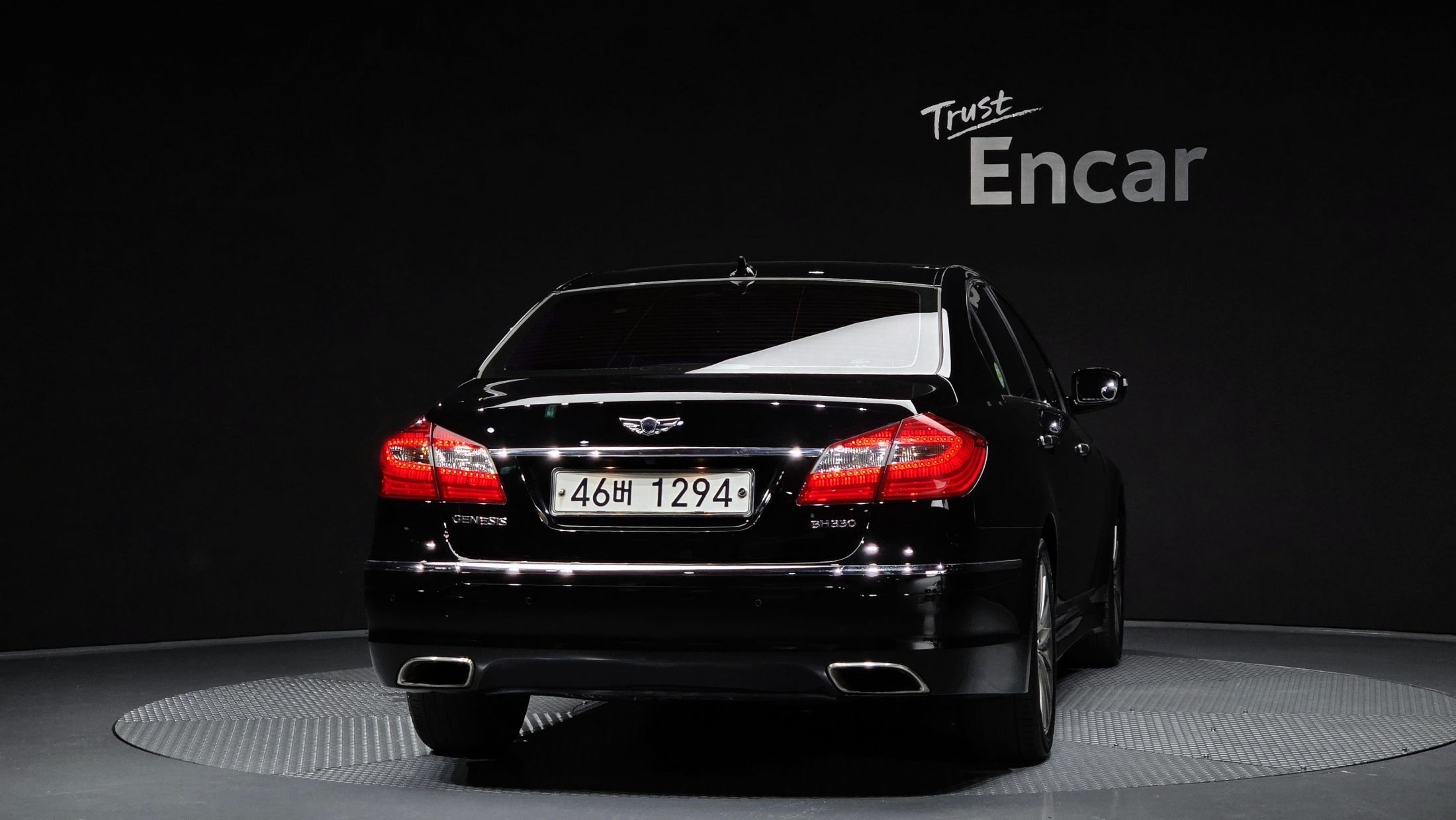 HYUNDAI GENESIS 2013