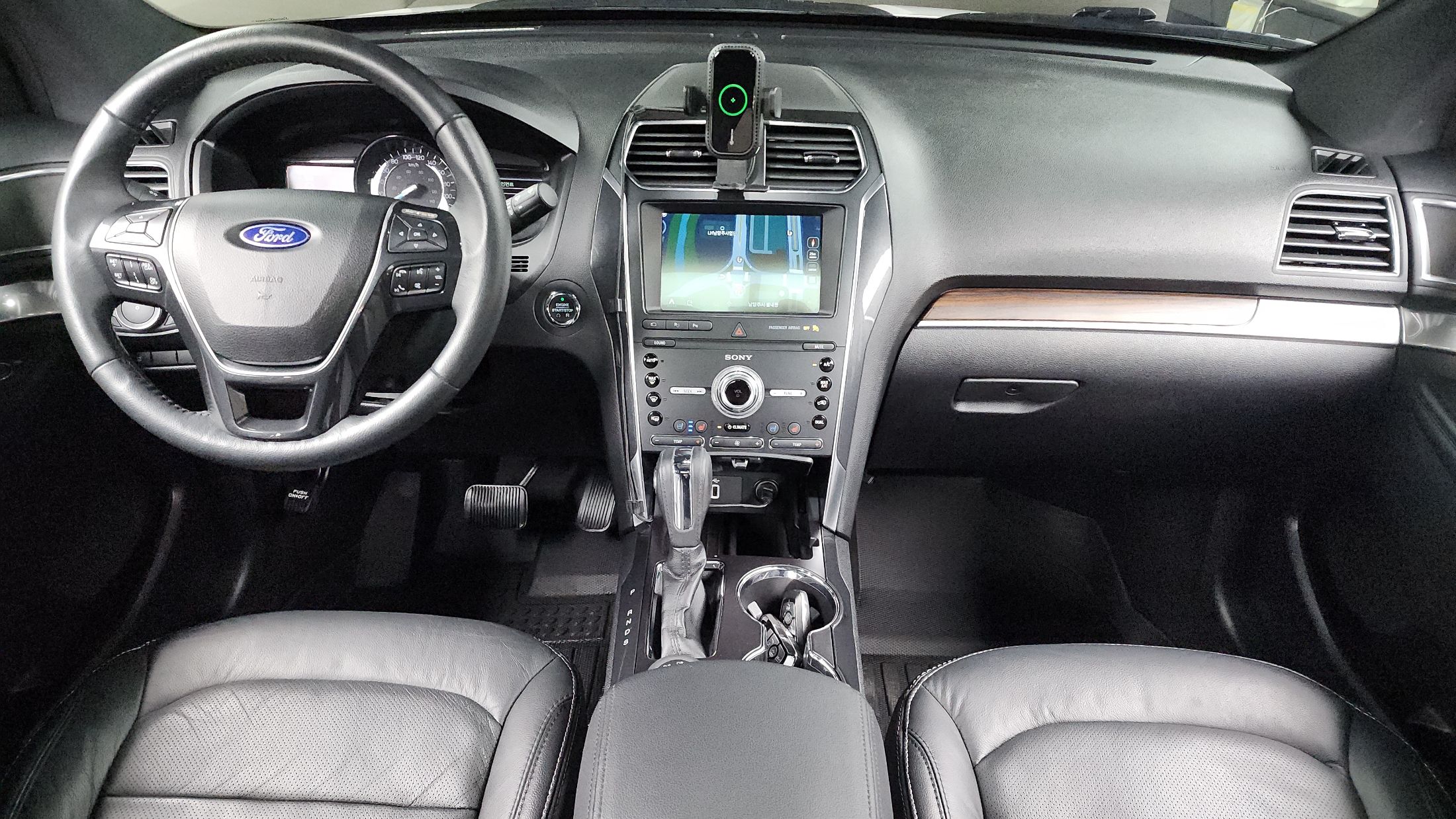 FORD EXPLORER 2019