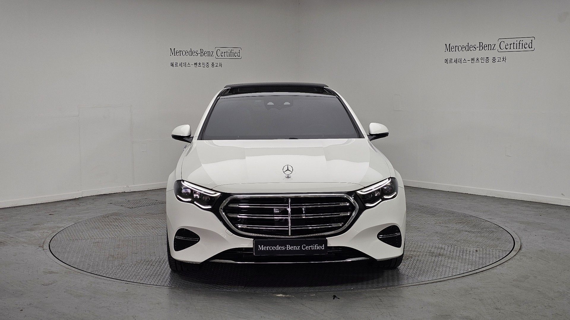 MERCEDES BENZ E-CLASS W214 2024
