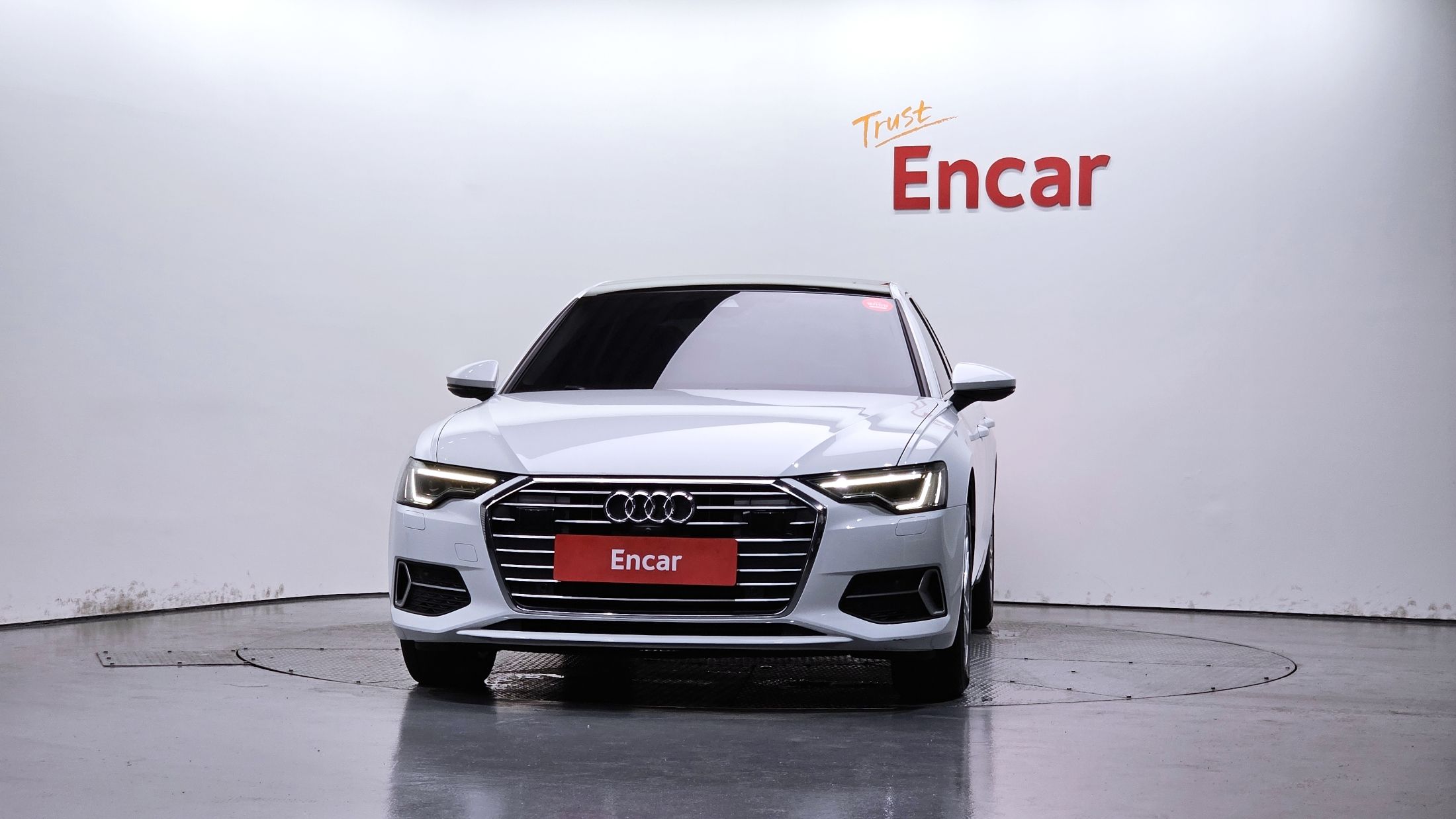 AUDI A6 C8 2023