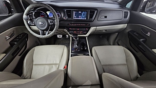 KIA CARNIVAL 2016