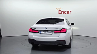 BMW 5-SERIES G30 2021