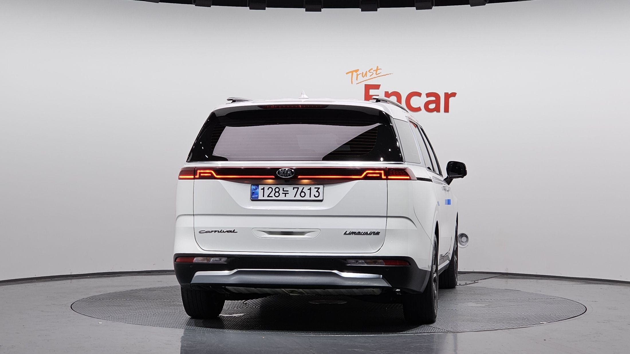 KIA CARNIVAL 2021