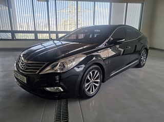 HYUNDAI GRANDEUR HG 2012