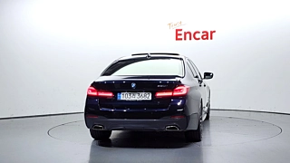 BMW 5-SERIES G30 2022