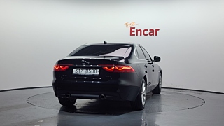 JAGUAR XF X260 2019