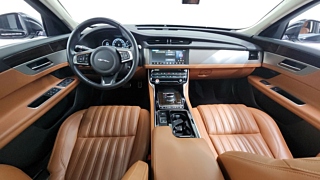 JAGUAR XF X260 2019