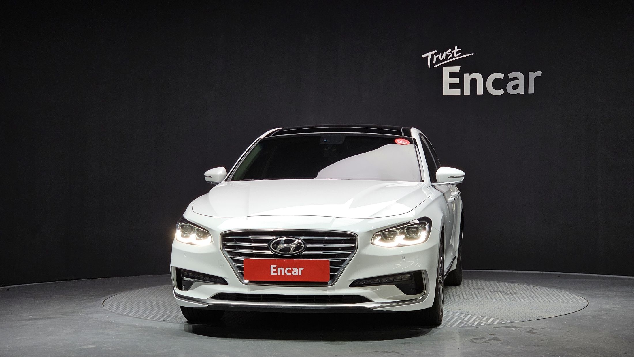 HYUNDAI GRANDEUR IG 2017
