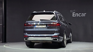 BMW X7 G07 2021
