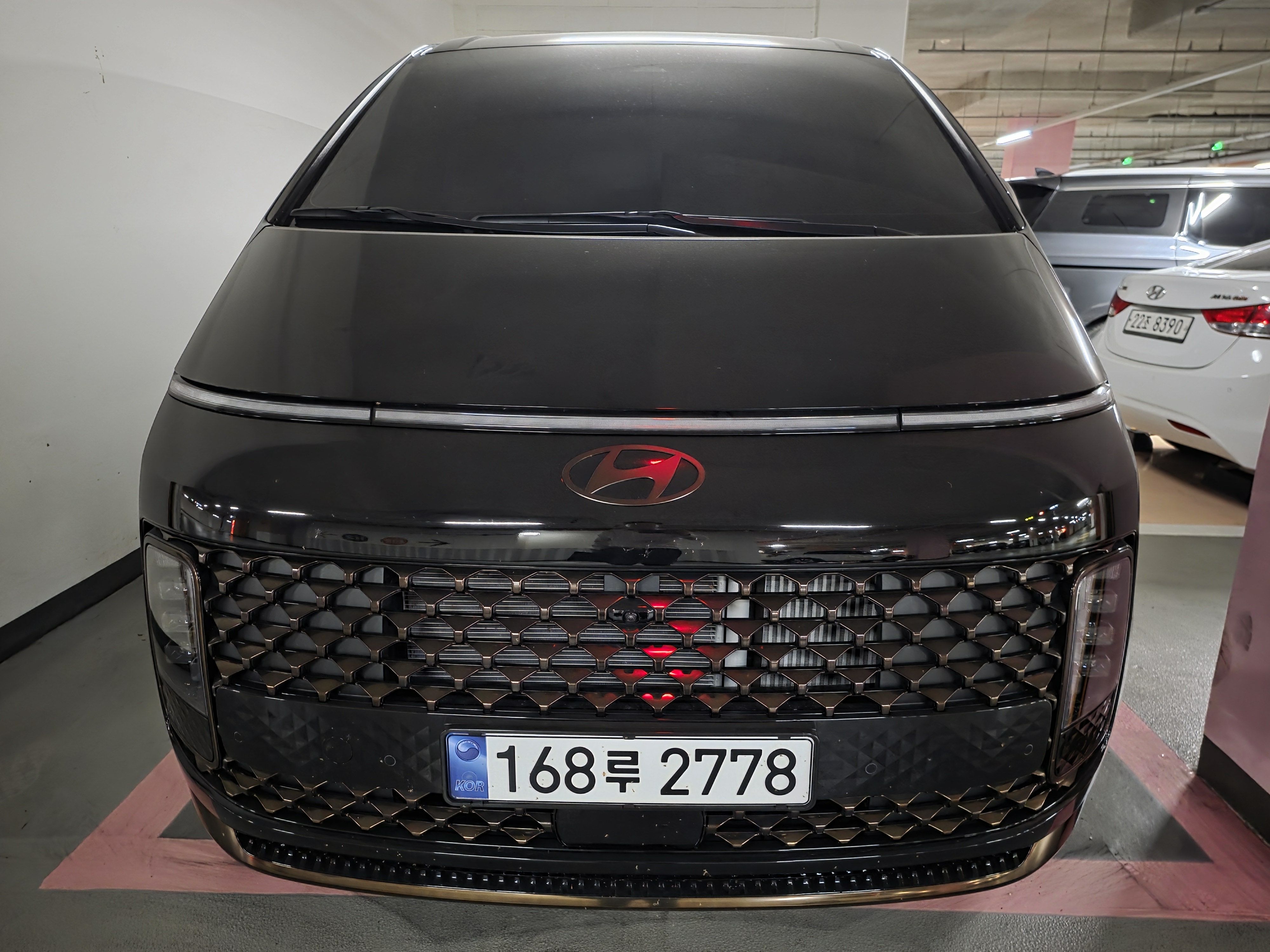 HYUNDAI STARIA 2024