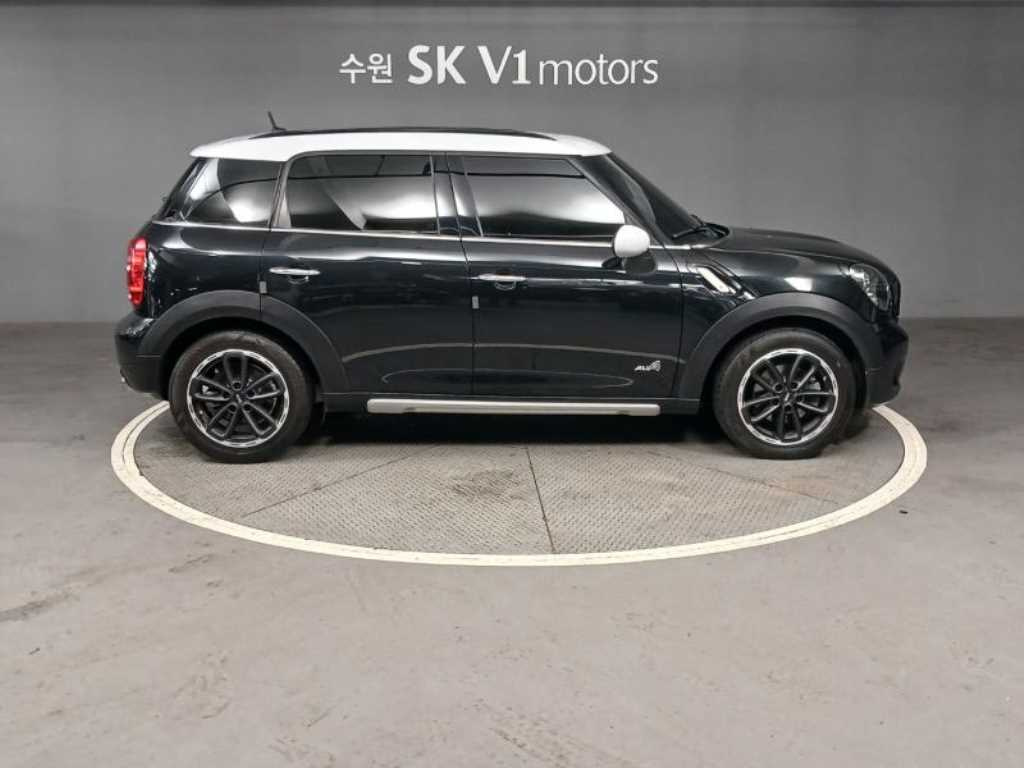 MINI COUNTRYMAN COOPER D 2016