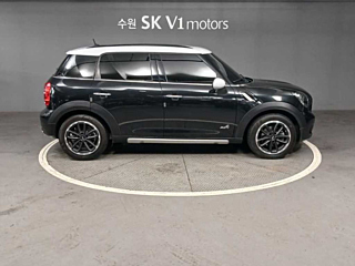 MINI COUNTRYMAN COOPER D 2016