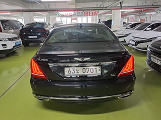 GENESIS EQ900 2016