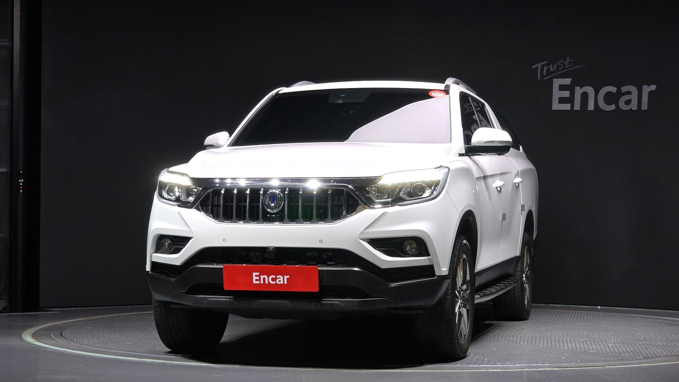SSANGYONG REXTON SPORTS CAR 2019
