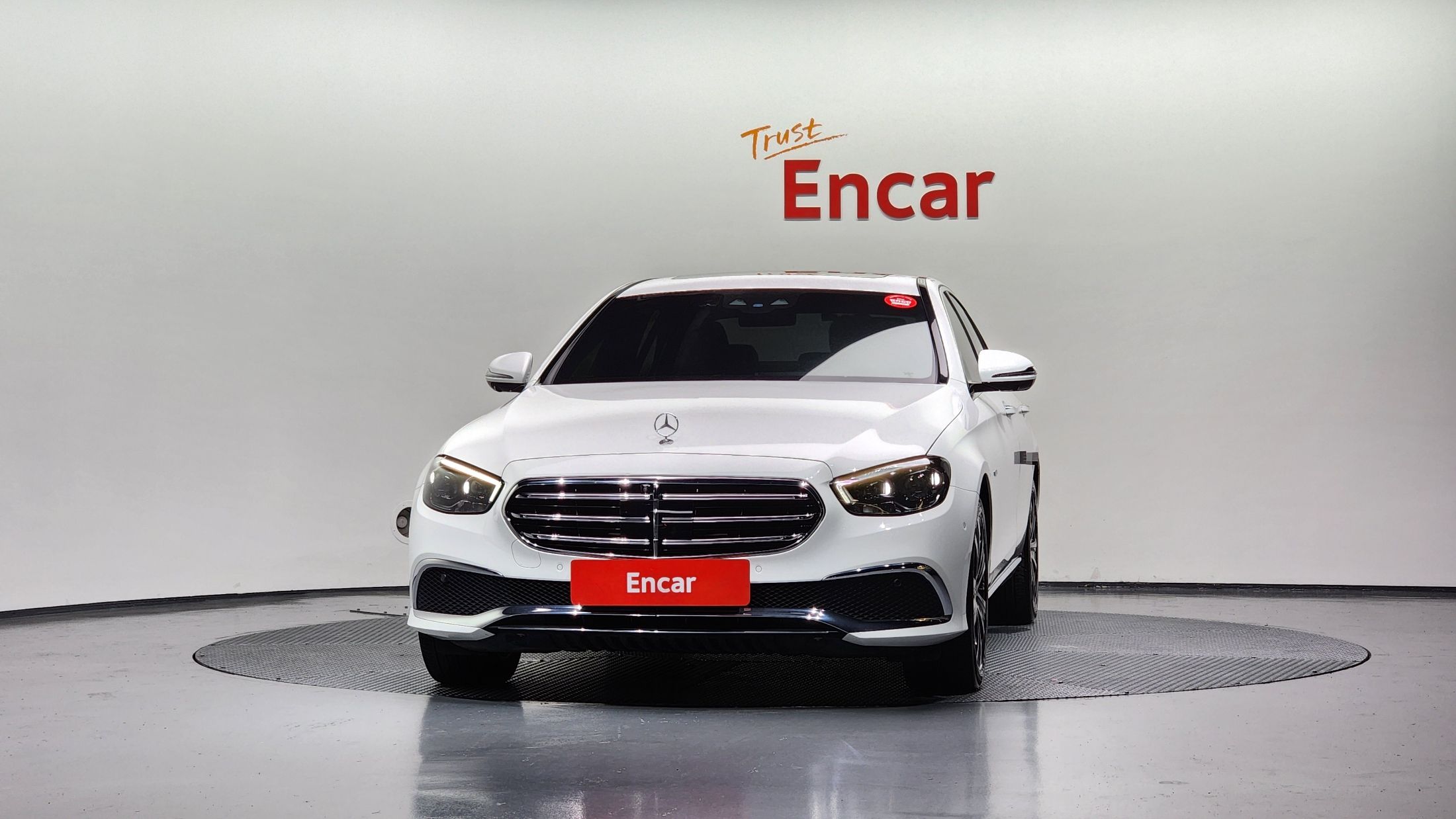 MERCEDES BENZ E-CLASS W213 2021