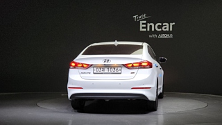 HYUNDAI AVANTE AD 2017