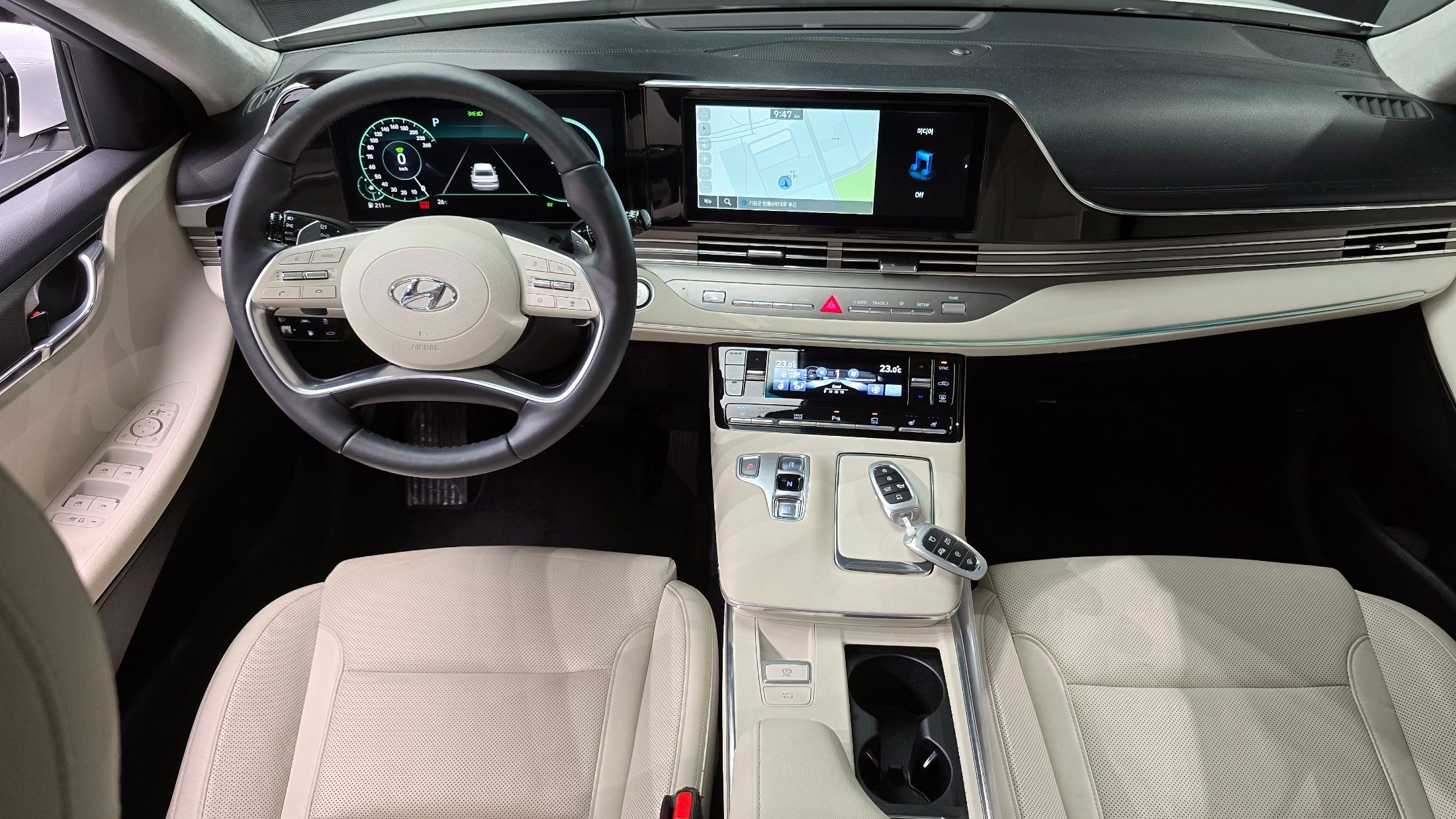 HYUNDAI GRANDEUR IG HYBRID 2022