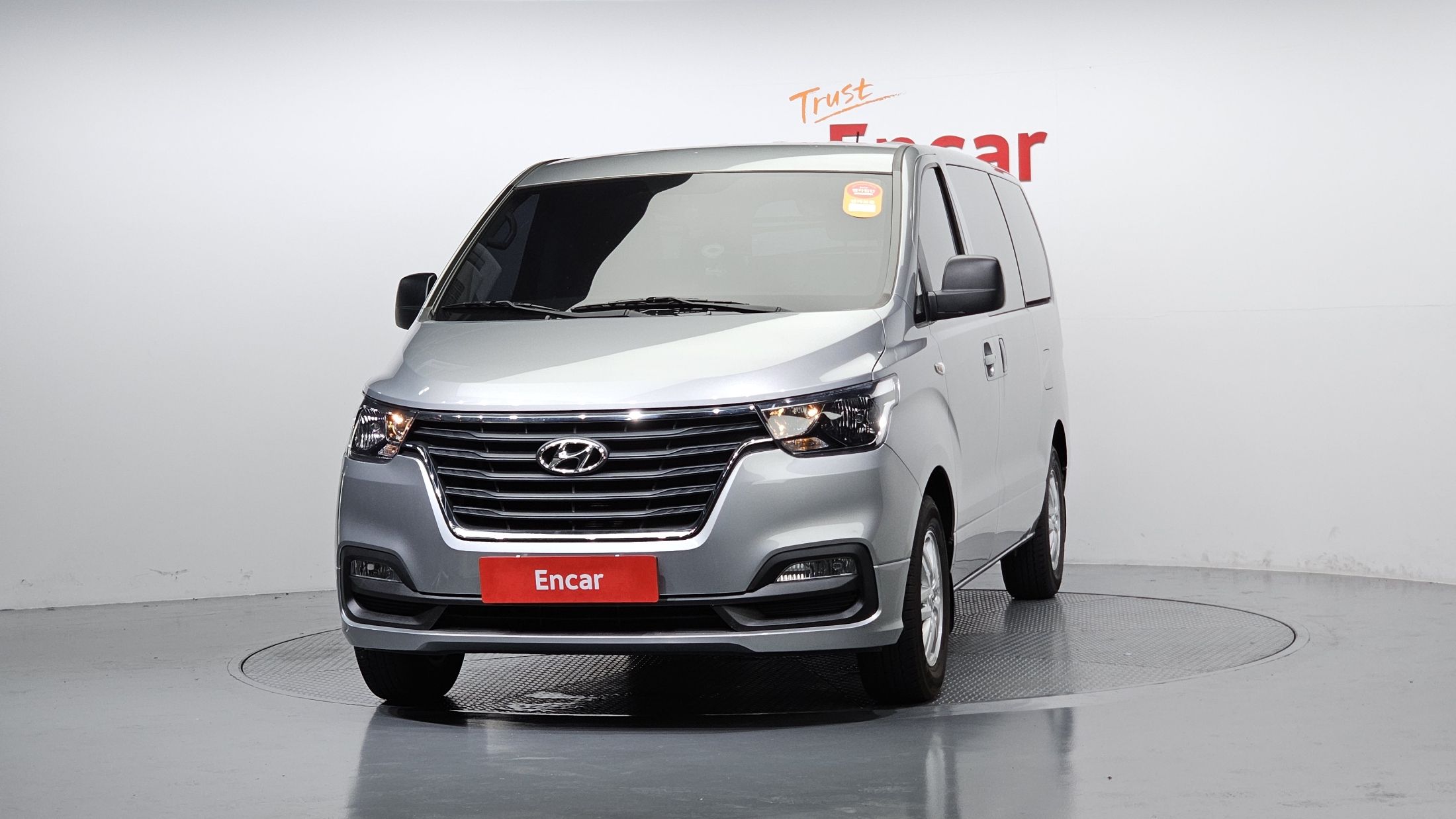 HYUNDAI STAREX GRAND 2019