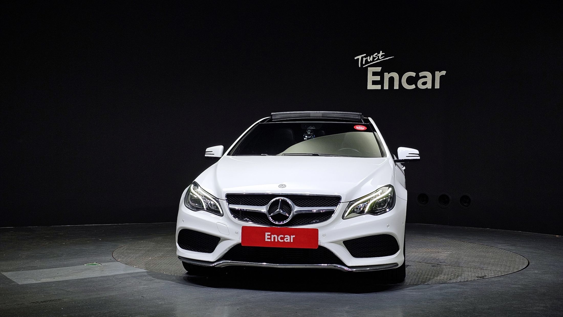 MERCEDES BENZ E-CLASS W212 2016