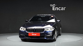 BMW 5-SERIES G30 2018