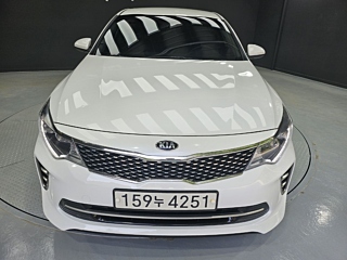 KIA K5 2017
