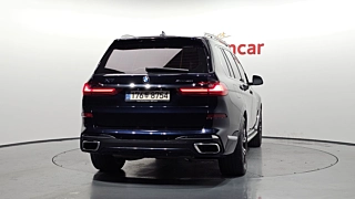 BMW X7 G07 2022