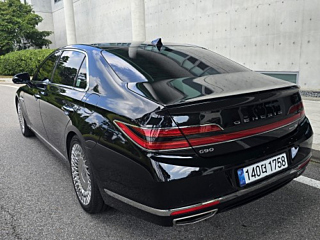 GENESIS G90 2020