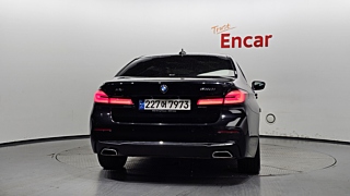 BMW 5-SERIES G30 2022