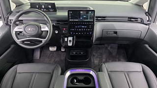 HYUNDAI STARIA 2023