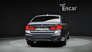 BMW 5-SERIES G30 2017