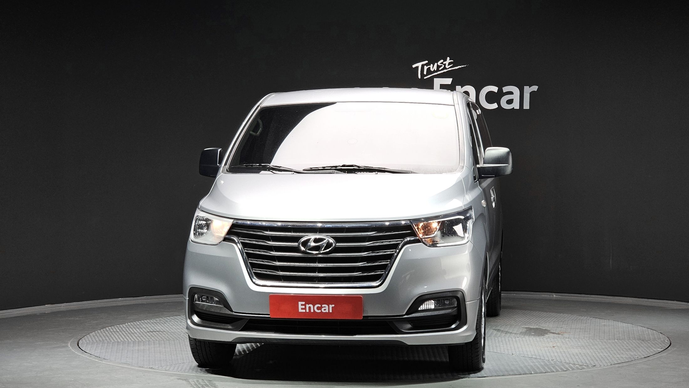 HYUNDAI STAREX GRAND 2019