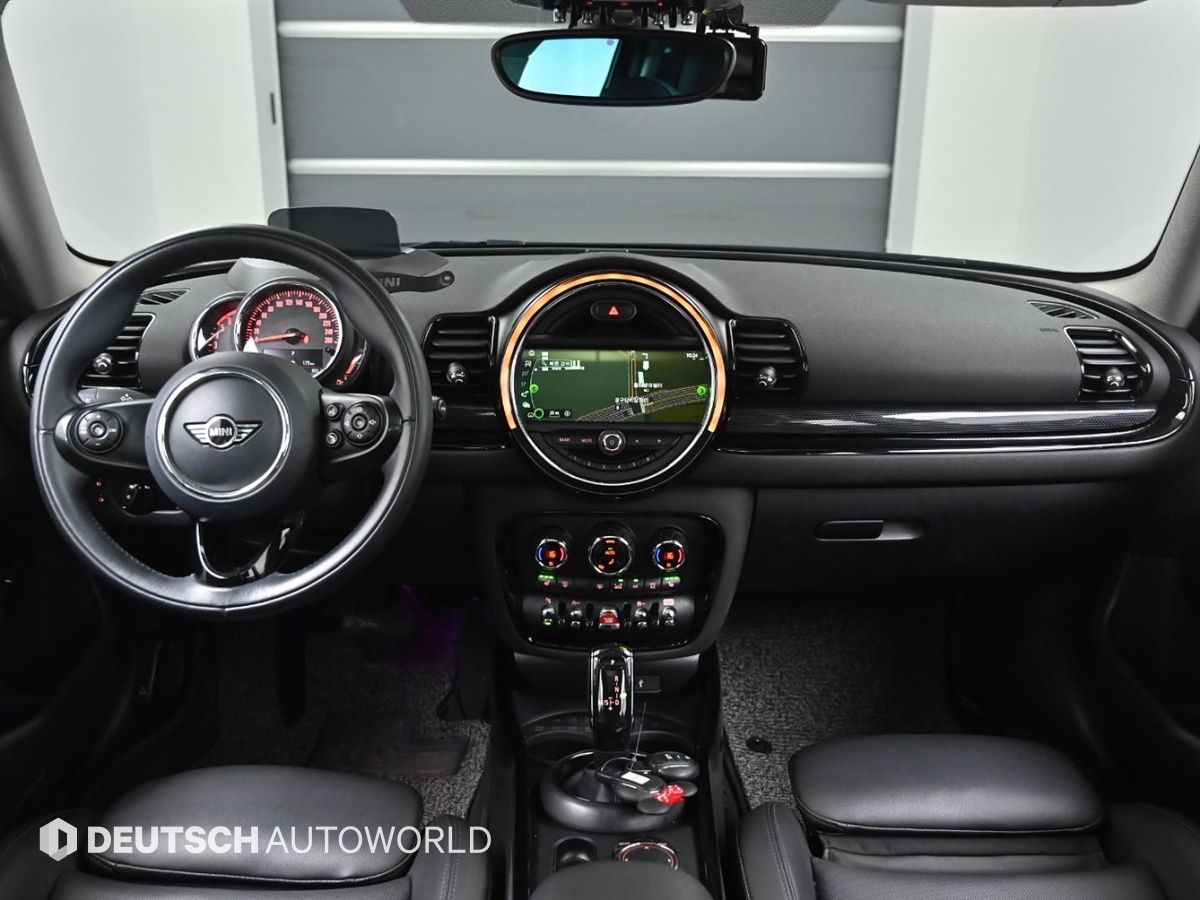 MINI CLUBMAN COOPER D 2019