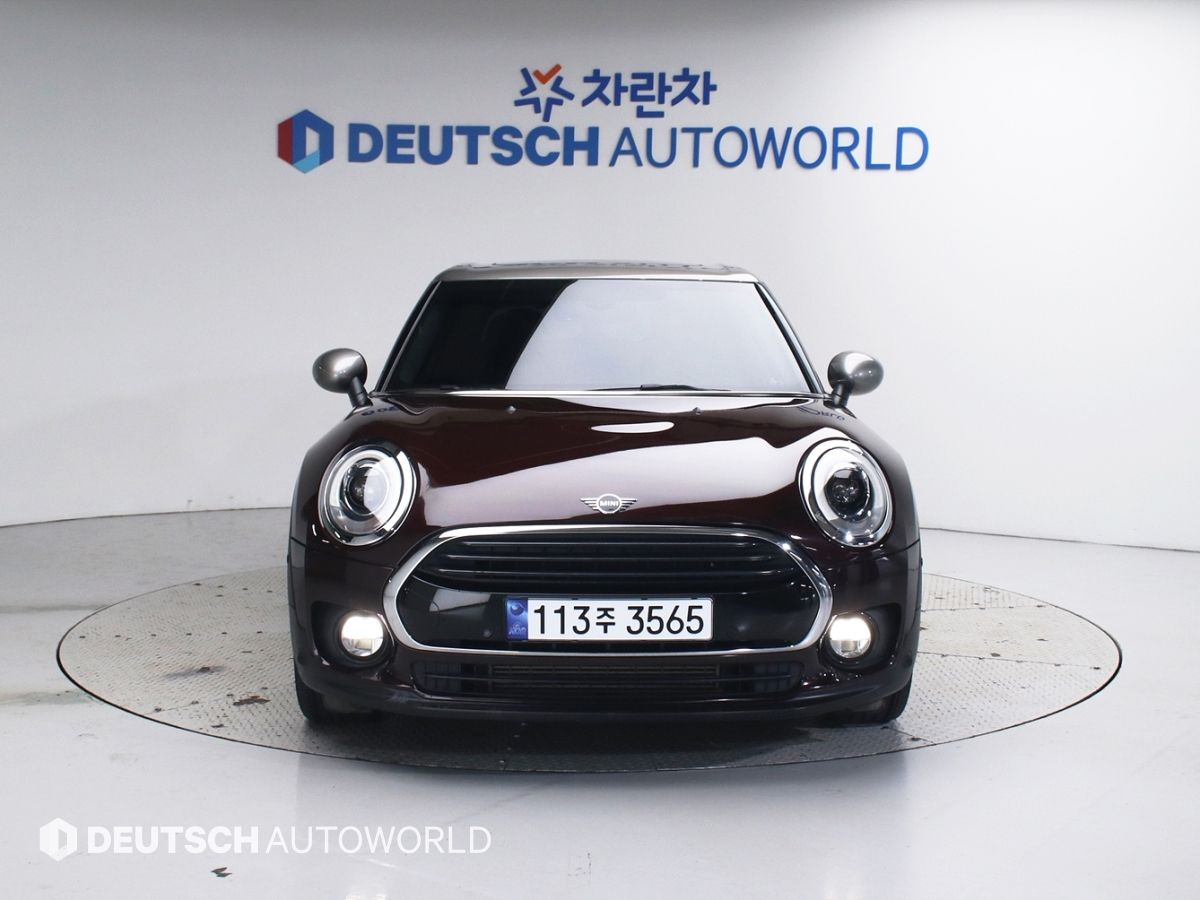 MINI CLUBMAN COOPER D 2019