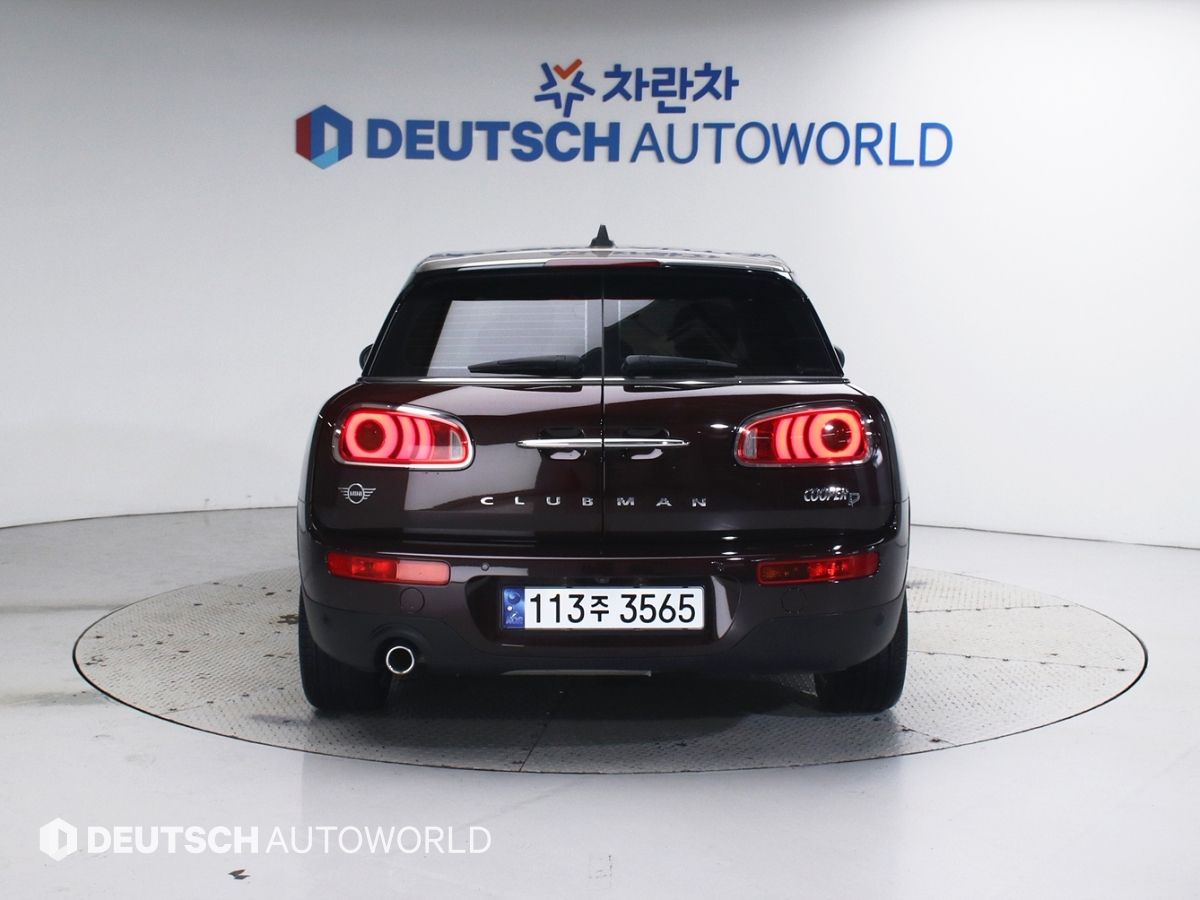 MINI CLUBMAN COOPER D 2019
