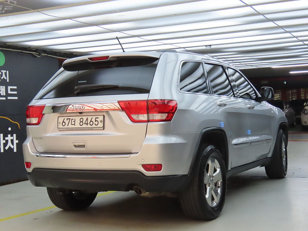 JEEP CHEROKEE GRAND 2011