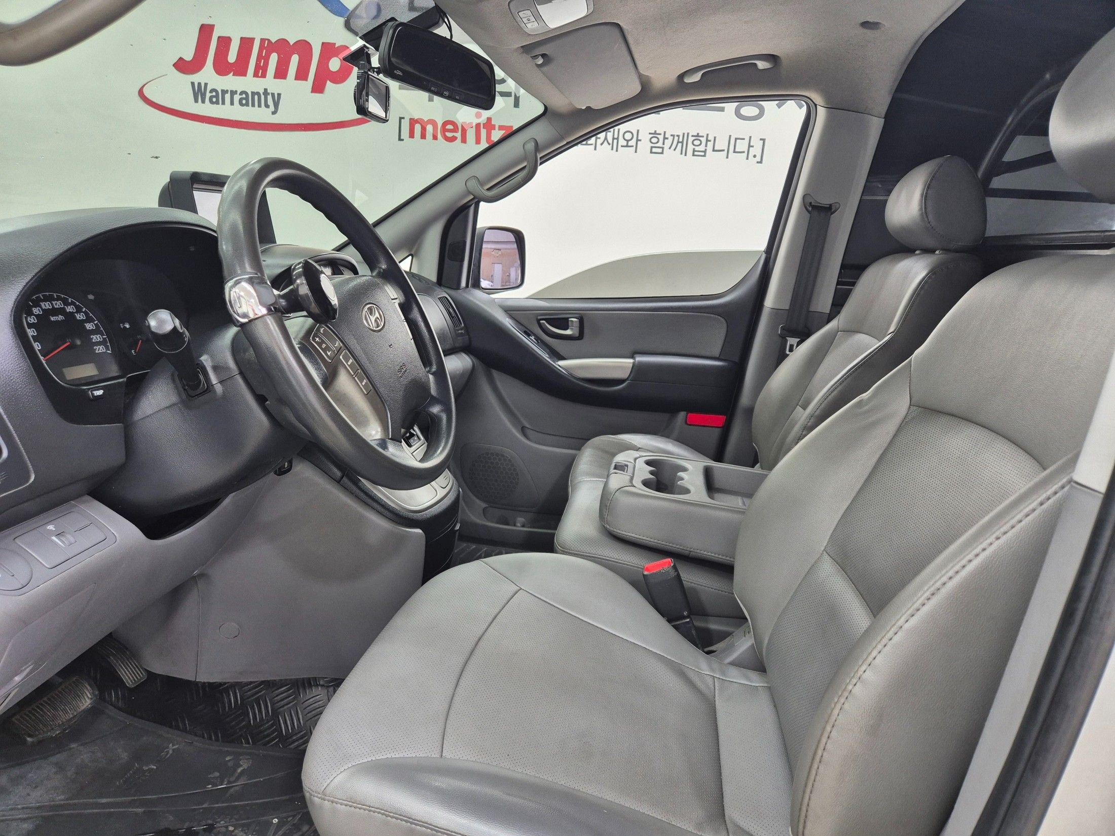 HYUNDAI STAREX GRAND 2012