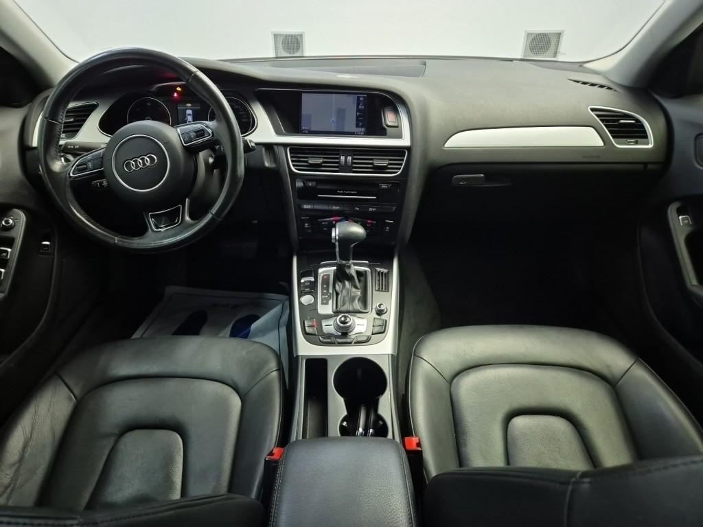 AUDI A4 2015