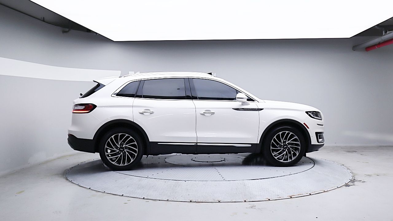 LINCOLN NAUTILUS 2019