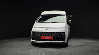 HYUNDAI STARIA 2024