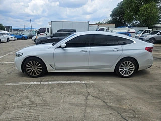 BMW 6-SERIES GT G32 2021